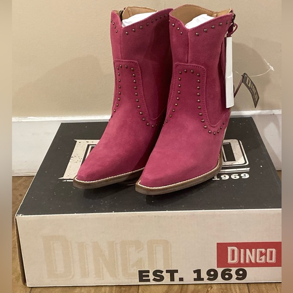 Dingo Classy N Sassy Women’s Western Boot Fuchsia Suede  - Picture 2 of 12